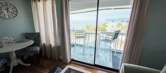 Amazing Beach and Water Views! Top Floor! Smart TVs and WiFi.  Sleeps 2