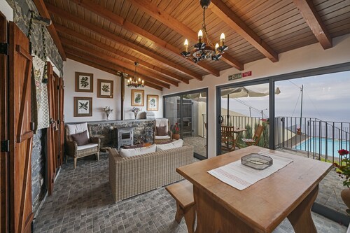 Refúgio da Serra - By Wehost