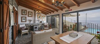 Refúgio da Serra - By Wehost