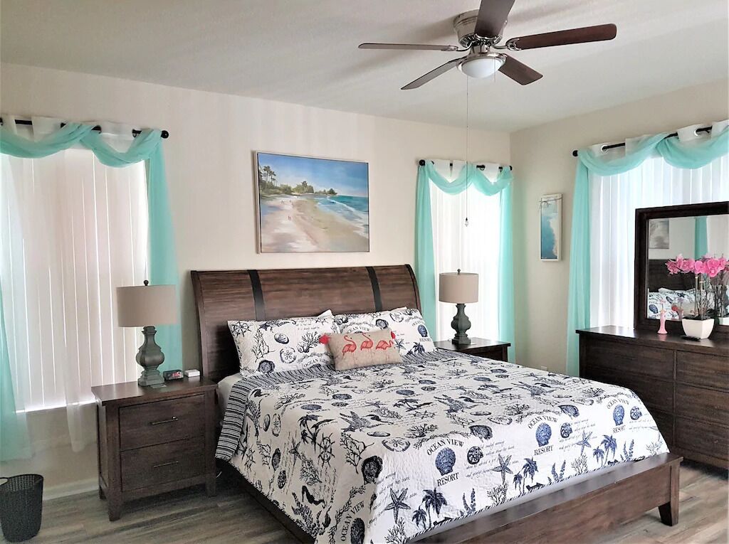 6 habitaciones, escritorio, tabla de planchar con plancha y wifi gratis 