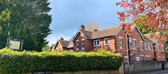 Pickwicks Guest House