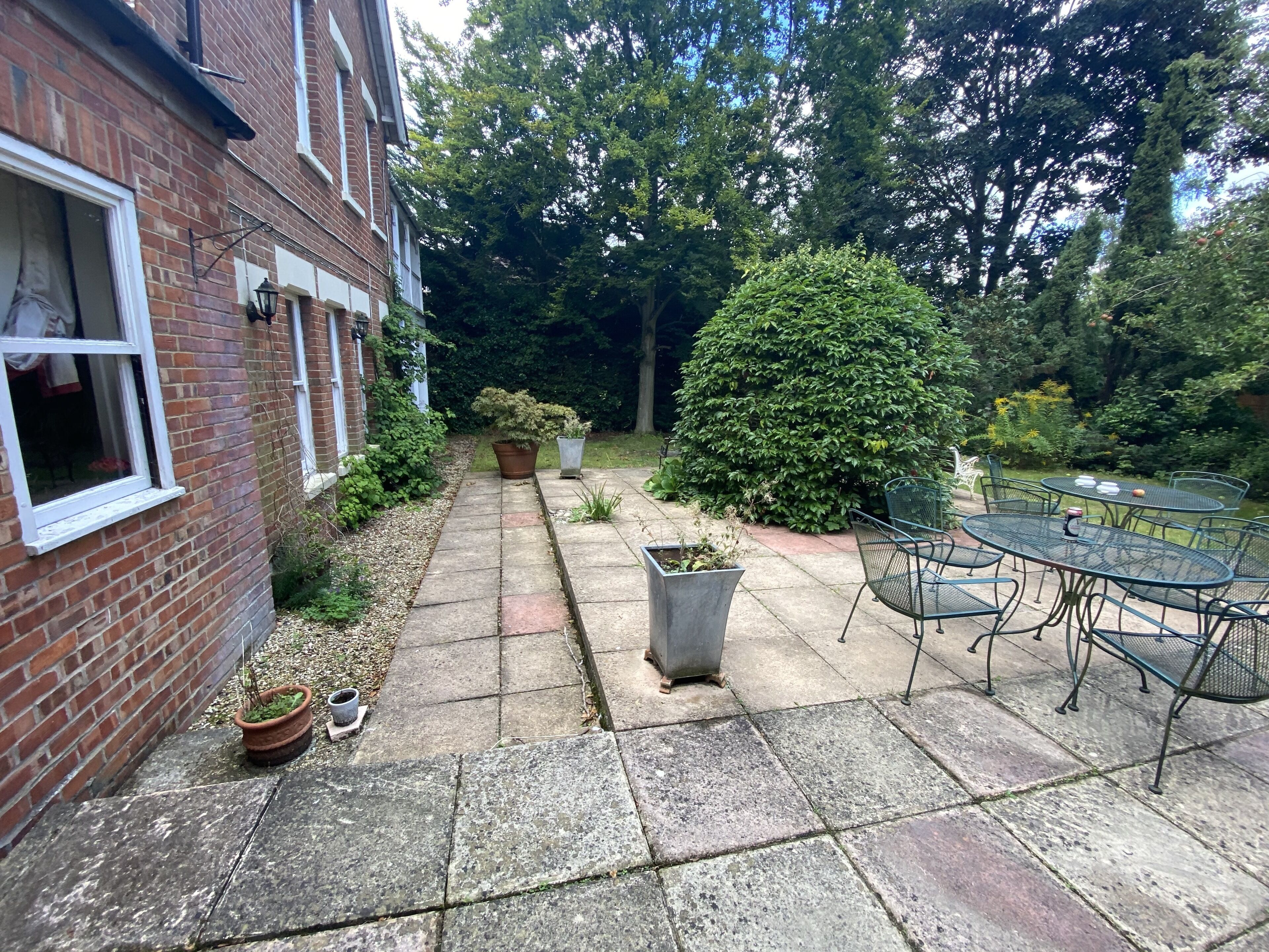 Photo - Pickwicks Guest House