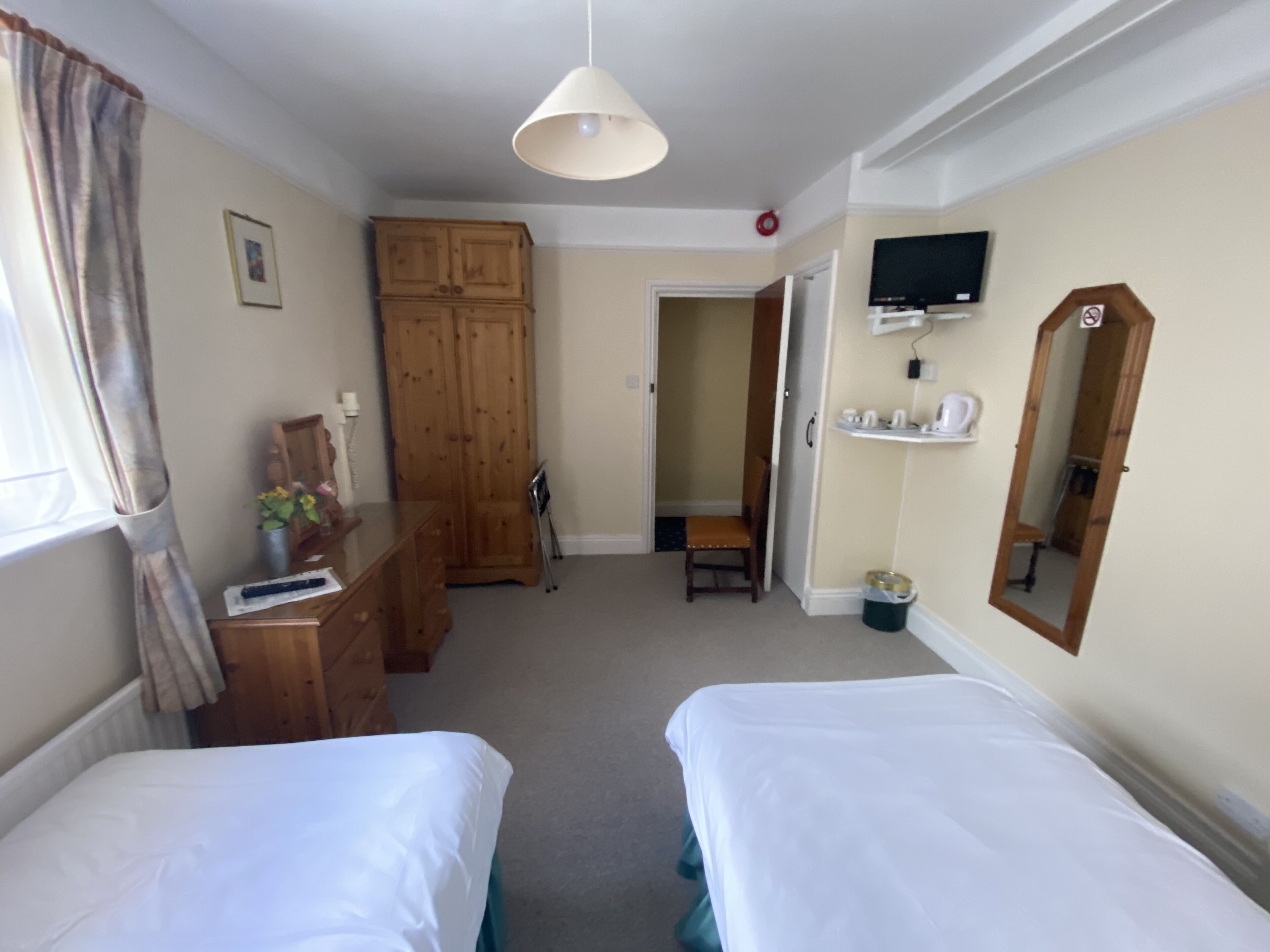 Photo - Pickwicks Guest House