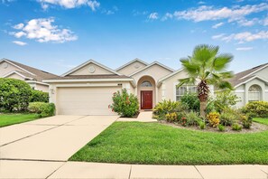 Exterior - No Rear Neighbors, Near Disney Spacious Home With CDC Standards #3hr836 (Davenport)