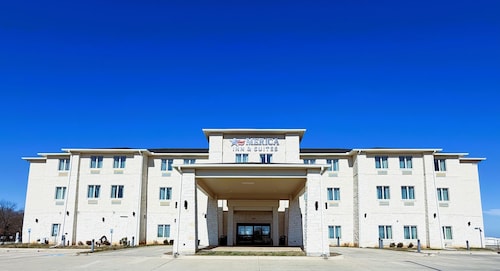 Merica Inn & Suites
