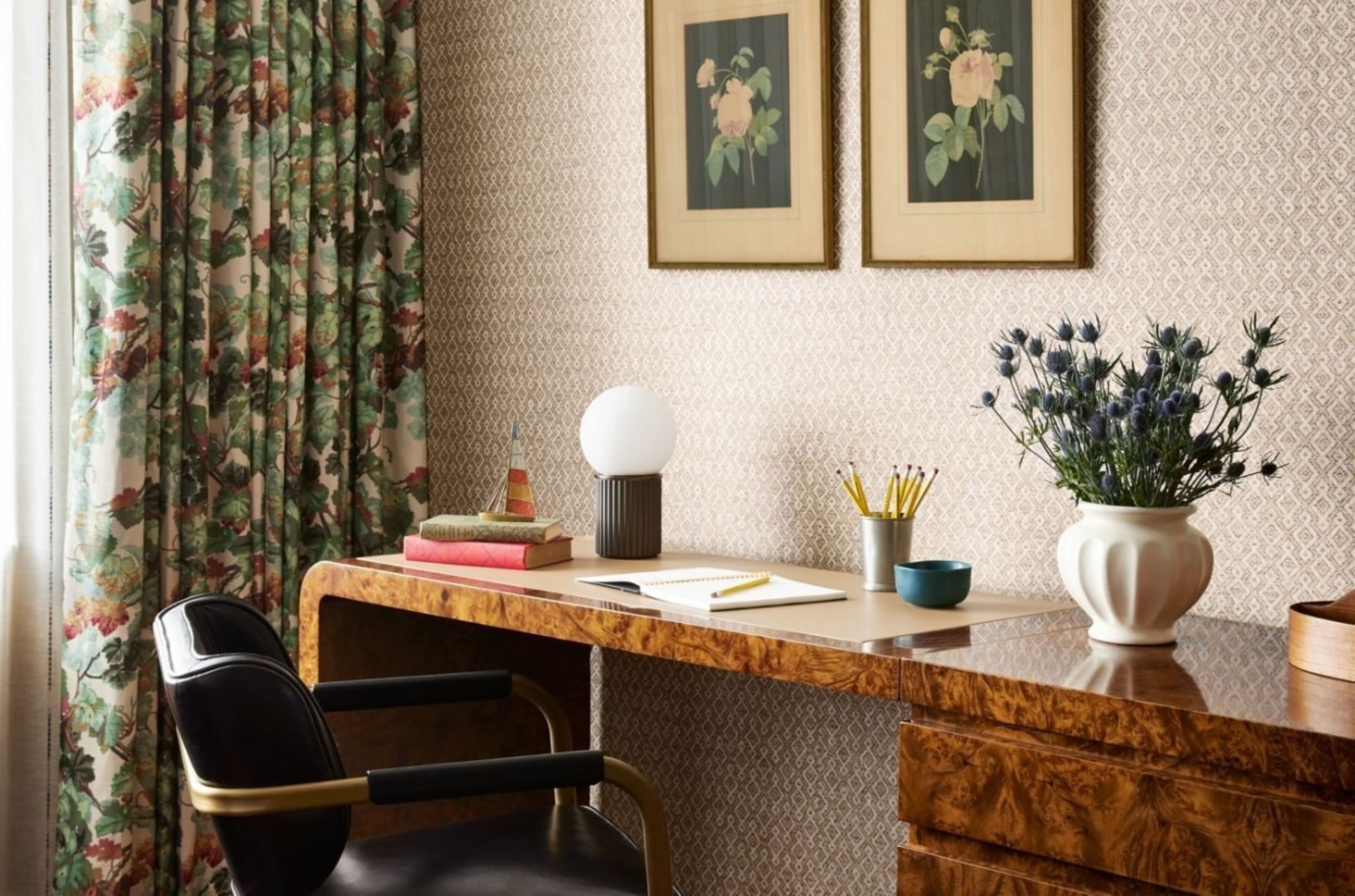 presidential suite, 1 king bed | premium bedding, pillow-top beds, in-room safe, desk