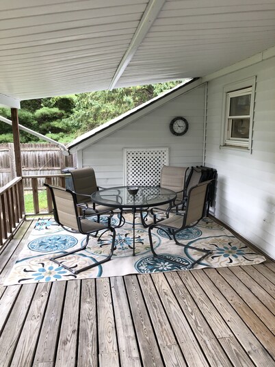 Wine Trail Dreams - 2 BR Cottage - Perfect location on the Seneca Wine Trail!