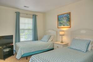 Huoneisto, useita sänkyjä (Beautiful Myrtle Beach Golf Villa nea) | 3 makuuhuonetta, vuodevaatteet