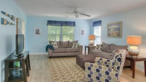 Appart'hôtel, plusieurs lits (Beautiful Myrtle Beach Golf Villa nea) | Salle de séjour