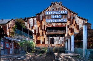 Condo, 1 King Bed (Oceanview Villa with NEW Furniture!) | Exterior