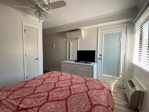 Condo, Multiple Beds (Great Views of the Beach! ) | 2 bedrooms, WiFi - Great Views of the Beach! (Myrtle Beach)