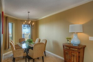 Condo, Multiple Beds (Beautiful and Lavish Ocean-View High )