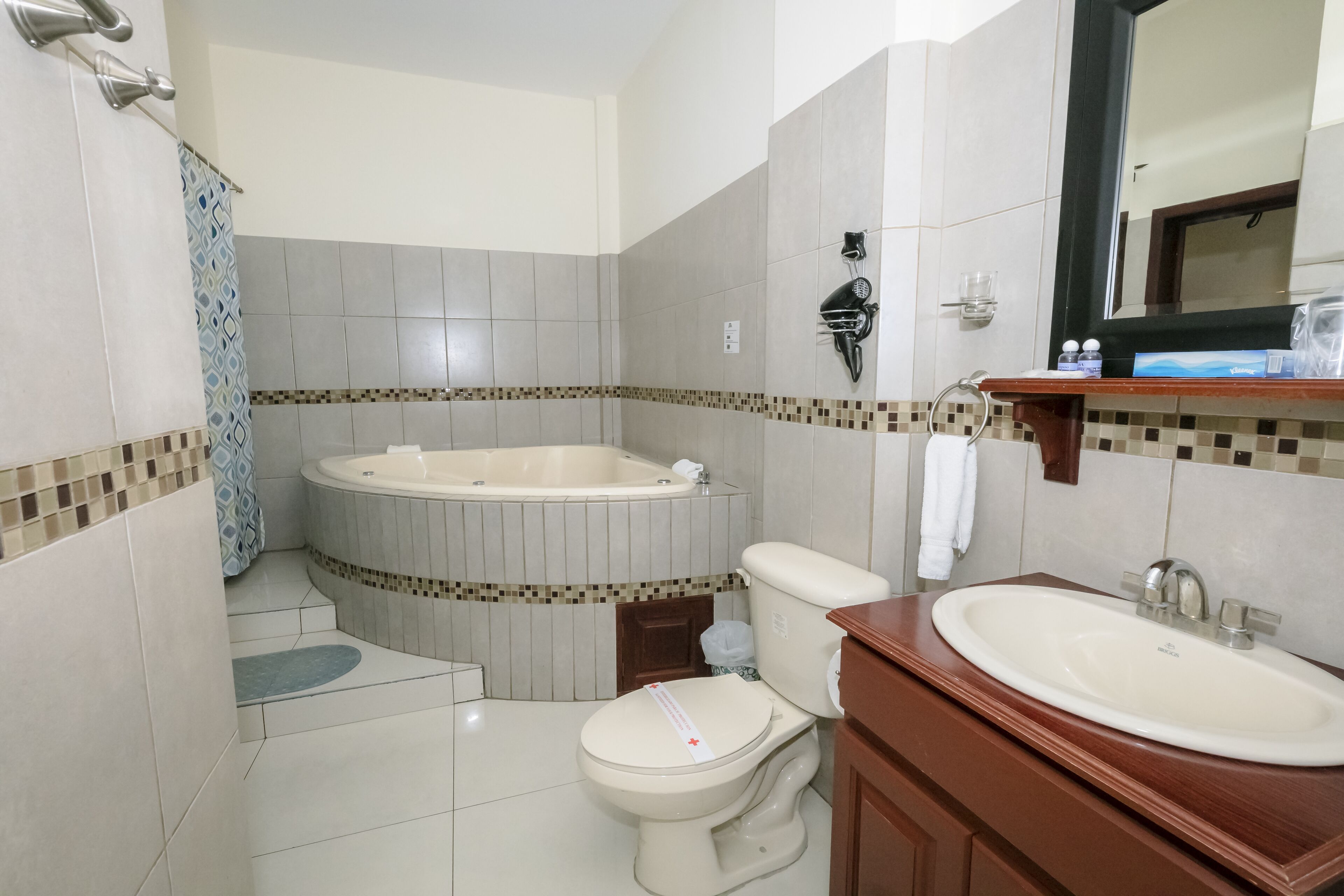 Deluxe Studio Suite | Premium bedding, down comforters, in-room safe, iron/ironing board