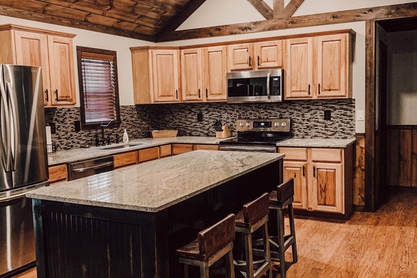 Refrigerador, microondas, horno, placa de cocina