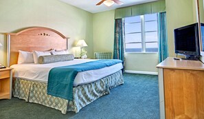 3 Schlafzimmer, Zimmersafe, Schreibtisch, Bügeleisen/Bügelbrett