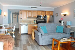 Condo, varias camas (Your Next Vacation Begins Here...) | 1 habitación y wifi gratis 