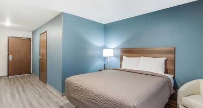WoodSpring Suites Novi Farmington