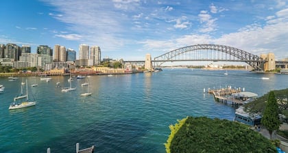 Harbourside 32