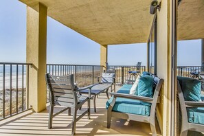 Property grounds - Beachfront 3BR • Sleeps 11 • Bunks • Corner (Orange Beach)