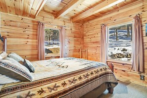 4 Schlafzimmer, Schreibtisch, Bügeleisen/Bügelbrett, kostenloses WLAN