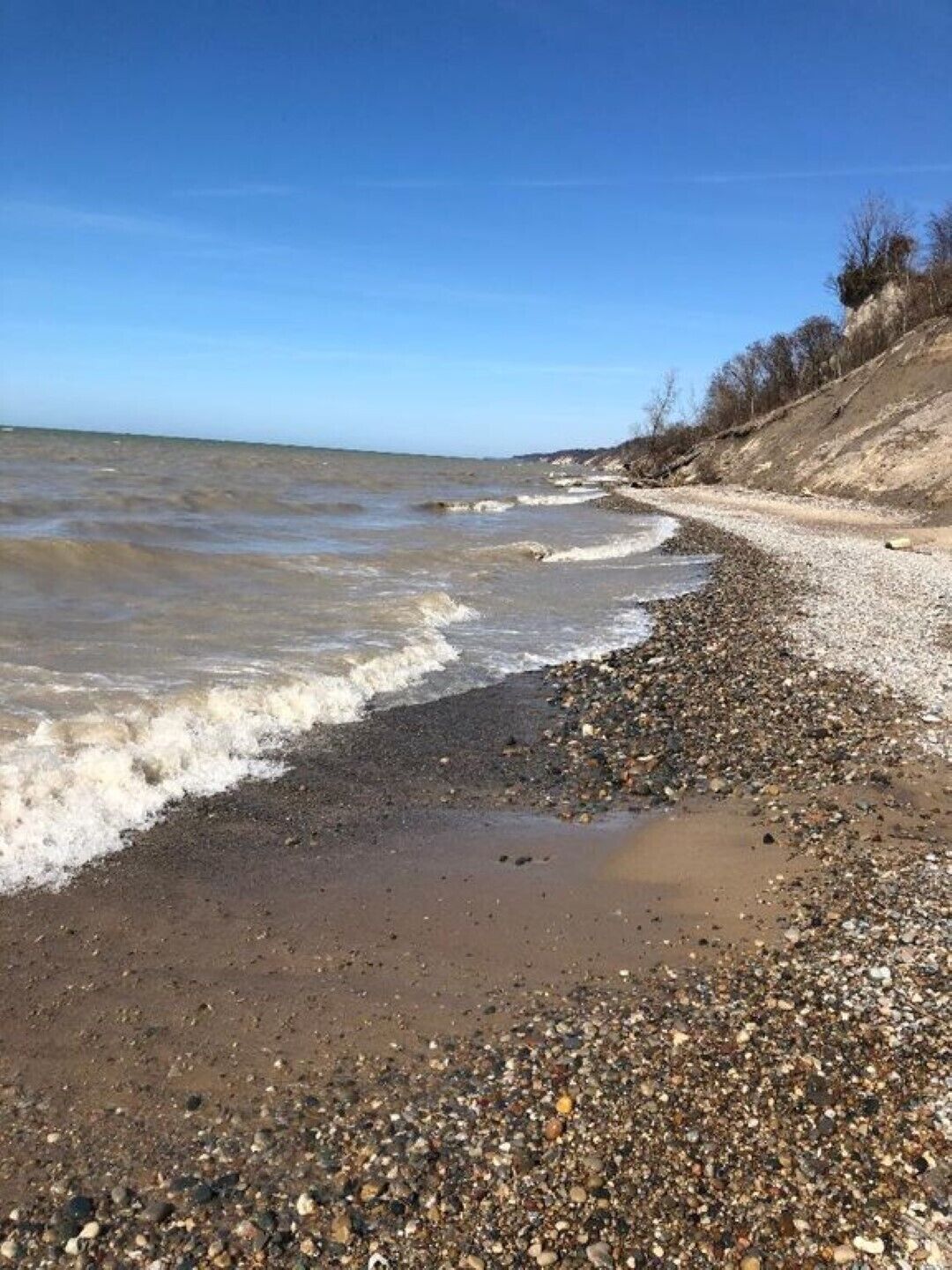 Nær stranden og strandhåndklær