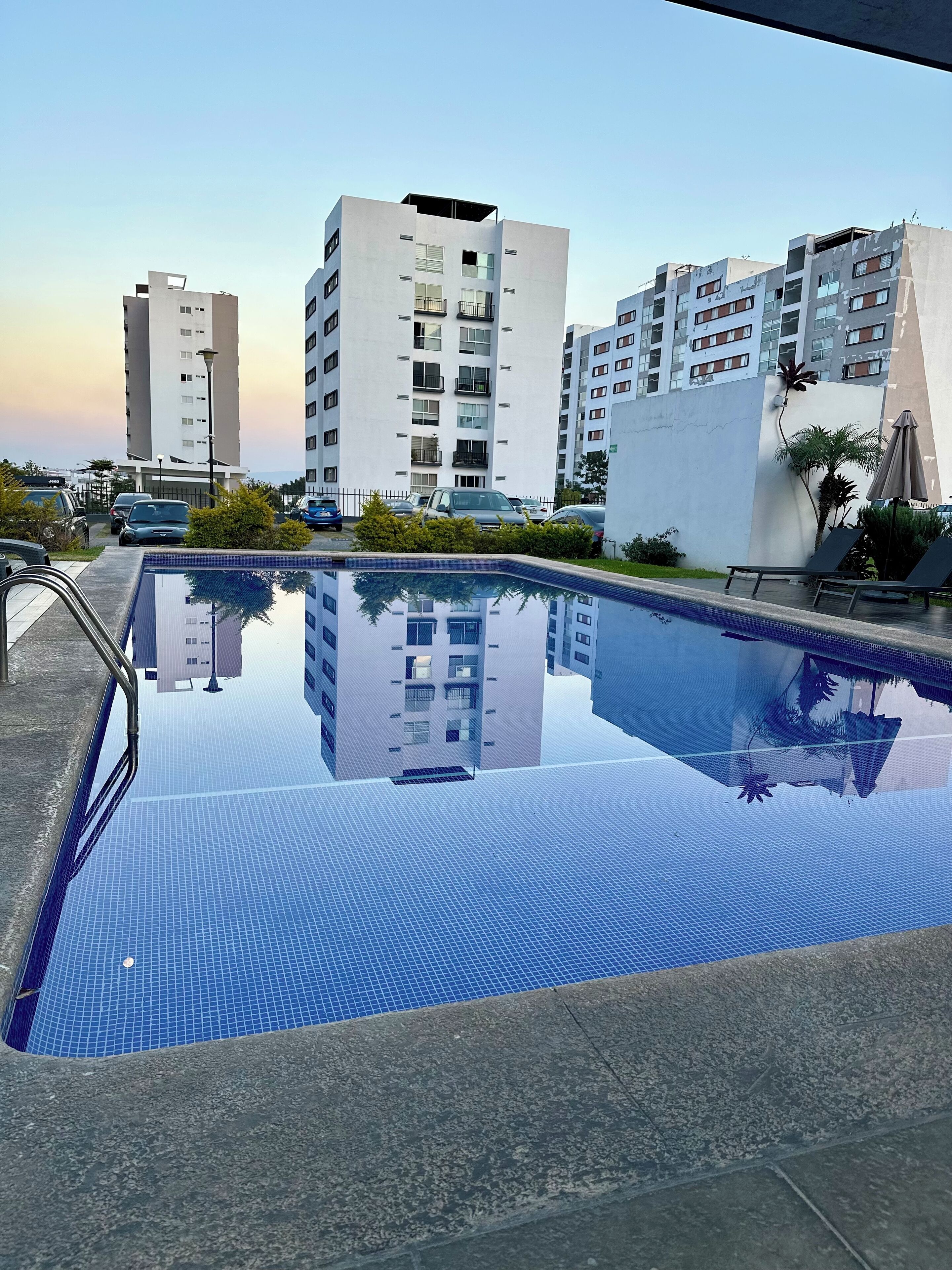 Piscine extérieure, piscine chauffée