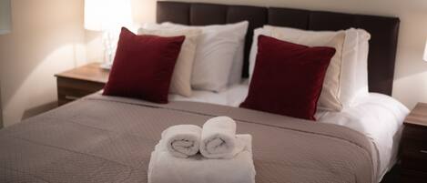 House | 2 bedrooms, iron/ironing board, free WiFi, bed sheets