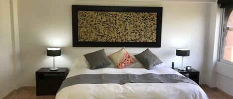 1 sovrum, strykjärn/strykbräda, wi-fi och sängkläder