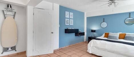 1 غرفة نوم ومكواة/لوح كي وواي فاي وملاءات أسرّة