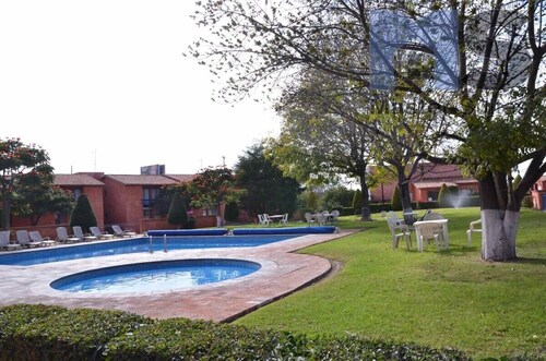 +MS +Espectacular Suite +Alberca Áreas Verdes +24C