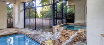 HILTON HEAD 6BR HOME ON HARBOUR TOWN GOLF WITH POOL NEAR BEACH AND DINING