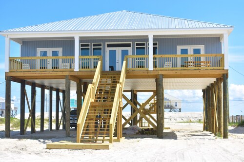 Soul Surfing II-August 2020: Breathtaking Sunset Island Views & Private Beach