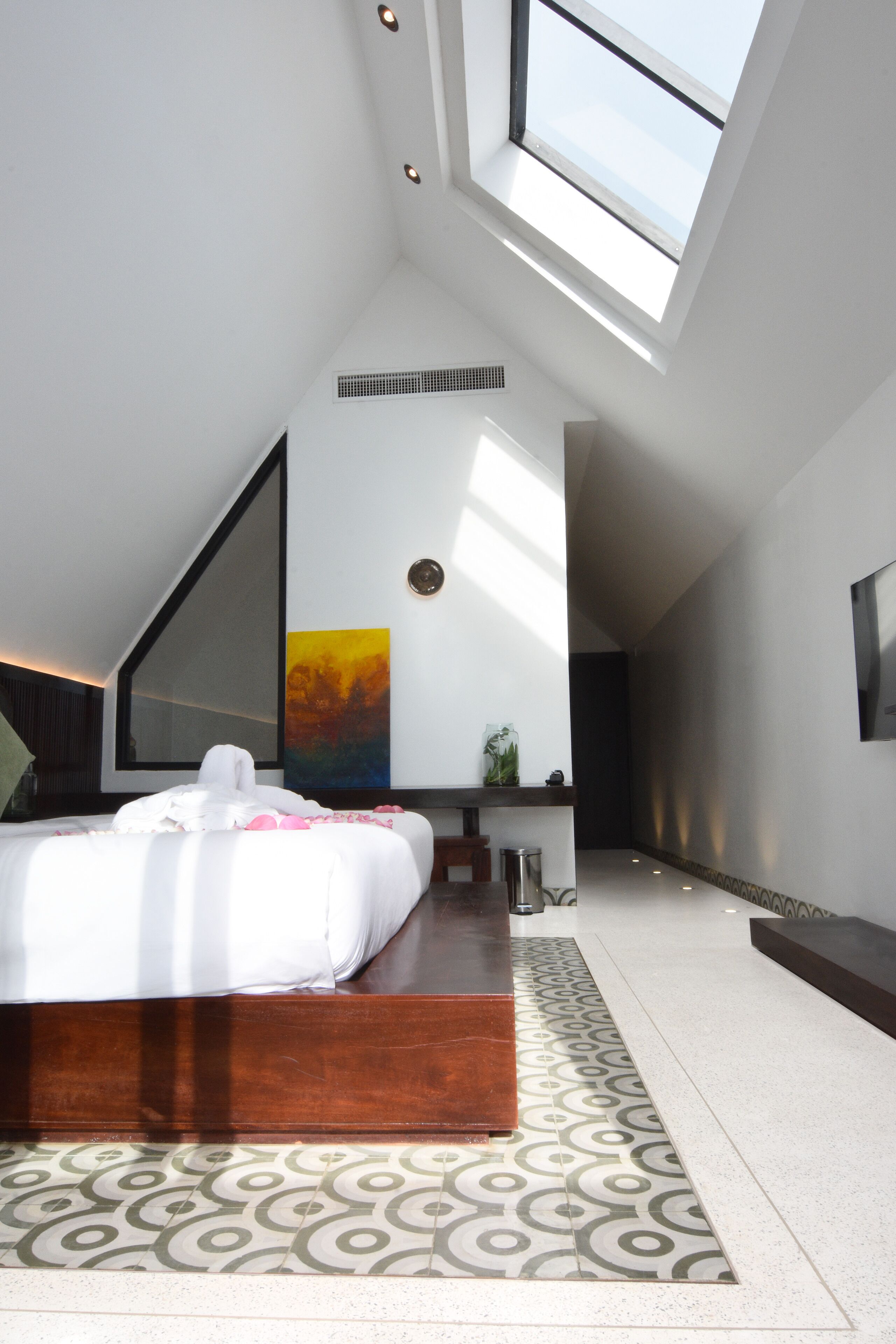 Deluxe Rooftop Sky View (Private Room) | 特色装修、隔音、免费 WiFi、床单