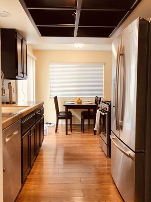 Unclassified image, 2 of 18, button