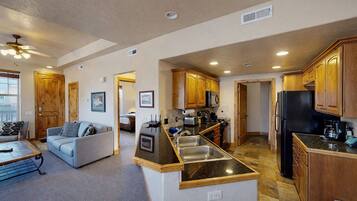 Condo, 2 Bedrooms | Private kitchen | Fridge, microwave, oven, coffee/tea maker