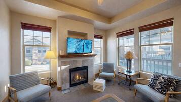 Condo, 2 Bedrooms | Living area | TV