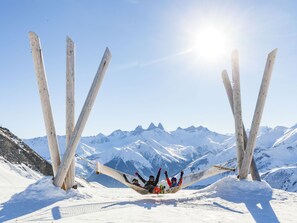 Snow and ski sports