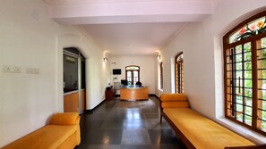 Reception - Avadale Masinagudi - Stag Groups Not Allowed  (Ootacamund)