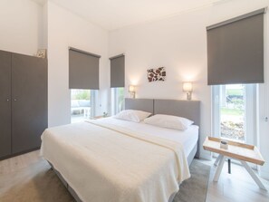 2 Schlafzimmer, Reisekinderbett, kostenloses WLAN, Bettwäsche