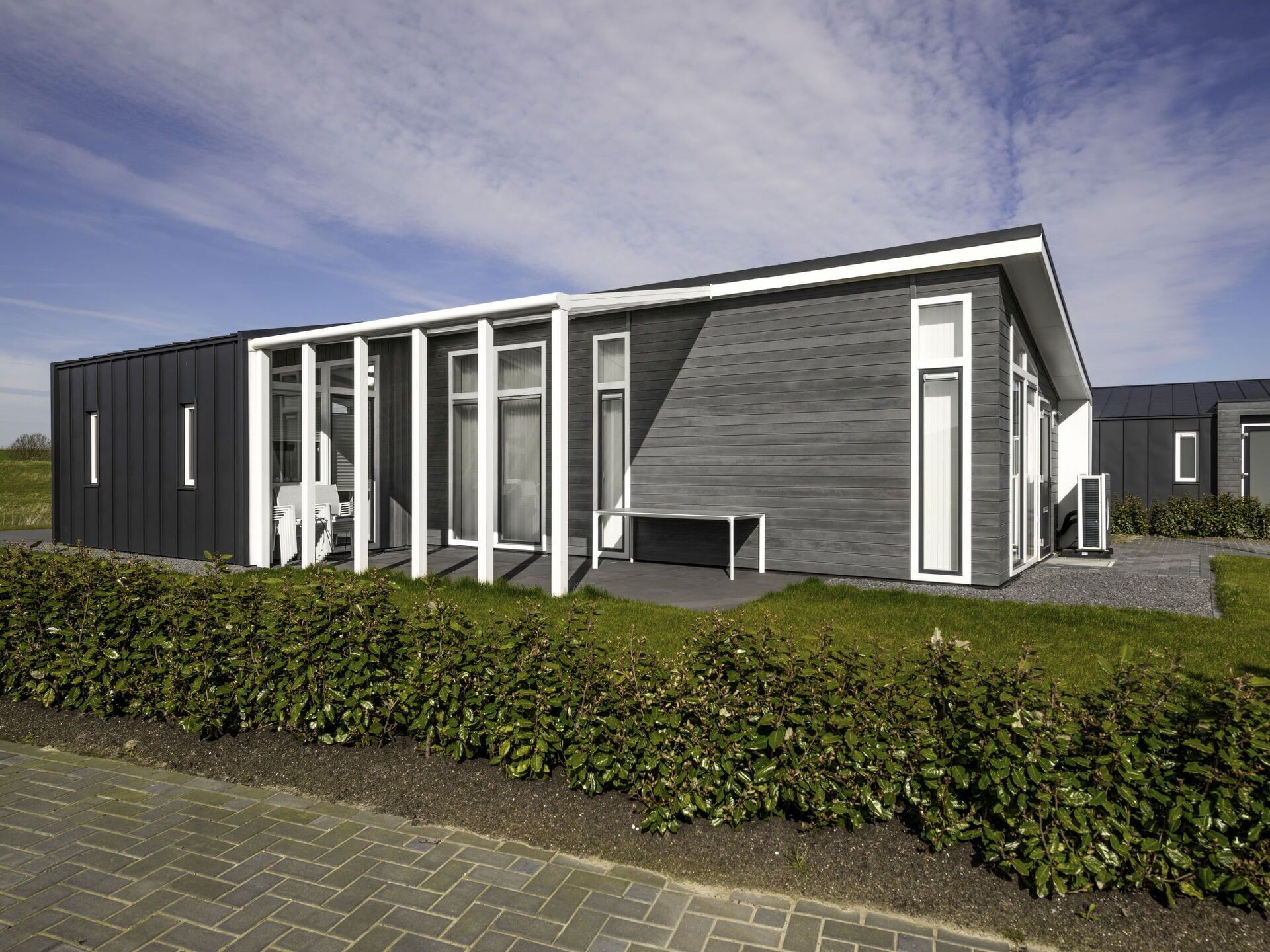 Maison, Propriété, Bâtiment, Domicile, Architecture, Zone Résidentielle, Façade, Immobilier, Arbre, Pièce