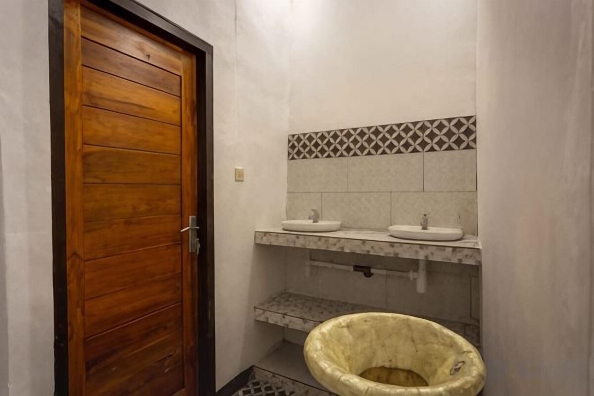 Bathroom | Shower, slippers, towels, soap