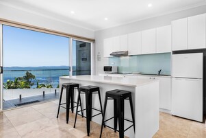 Deluxe-þakíbúð (Queen) | Straujárn/strauborð, ókeypis þráðlaus nettenging, rúmföt