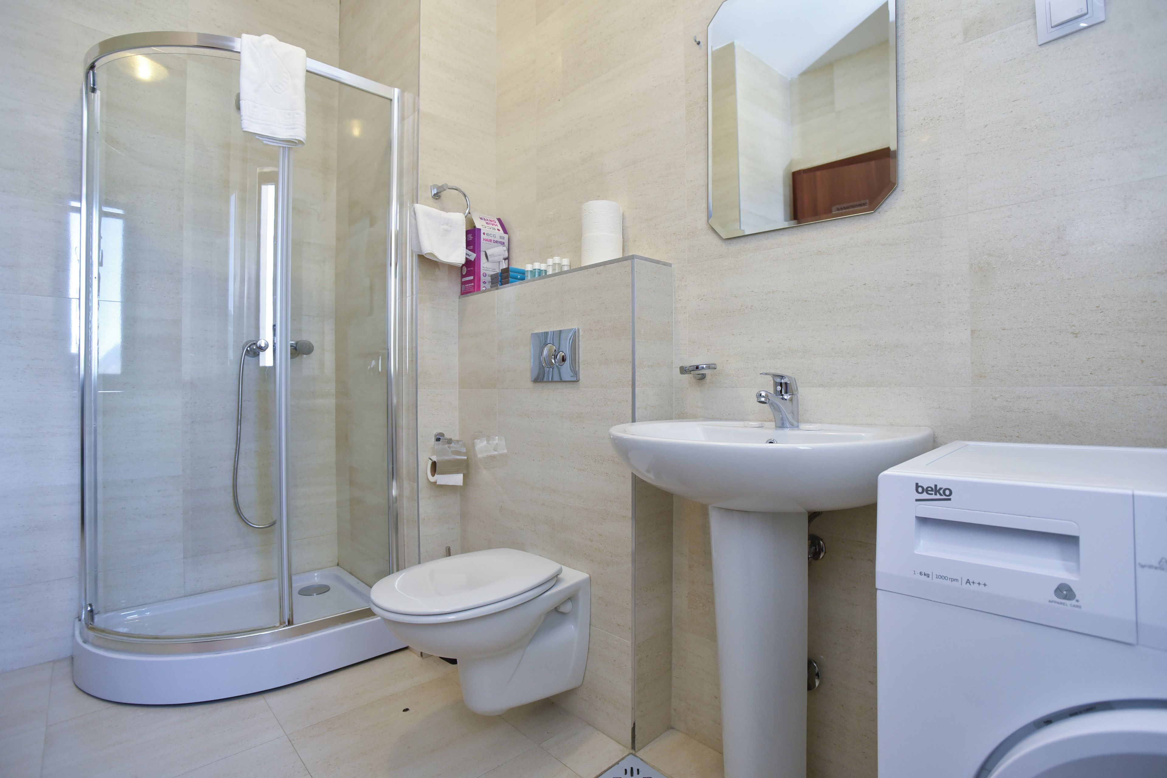 Free toiletries, bathrobes