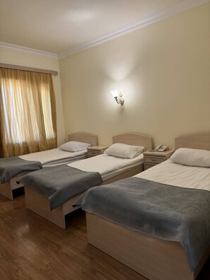 Standard Triple Room | Bathroom | Shower, rainfall showerhead, hair dryer, slippers - Aragats Hotel (Aragats)