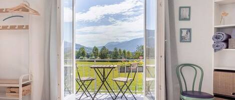 1 habitación, wifi y ropa de cama