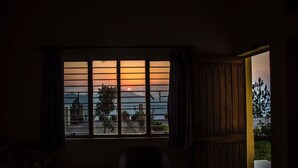 Front of property - evening/night - Mumukshu Resort (Pauri)