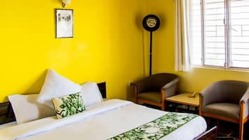 Cottage, Mountain View | Blackout curtains, free WiFi, bed sheets