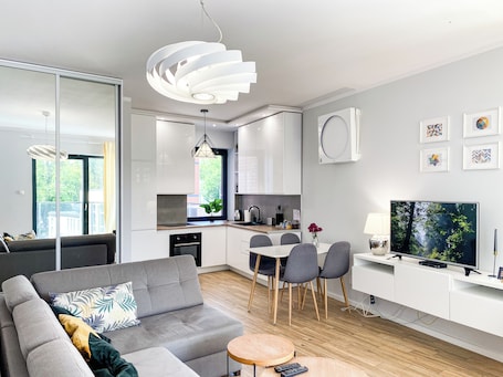 Apartemen Klasik | Area keluarga | TV layar datar