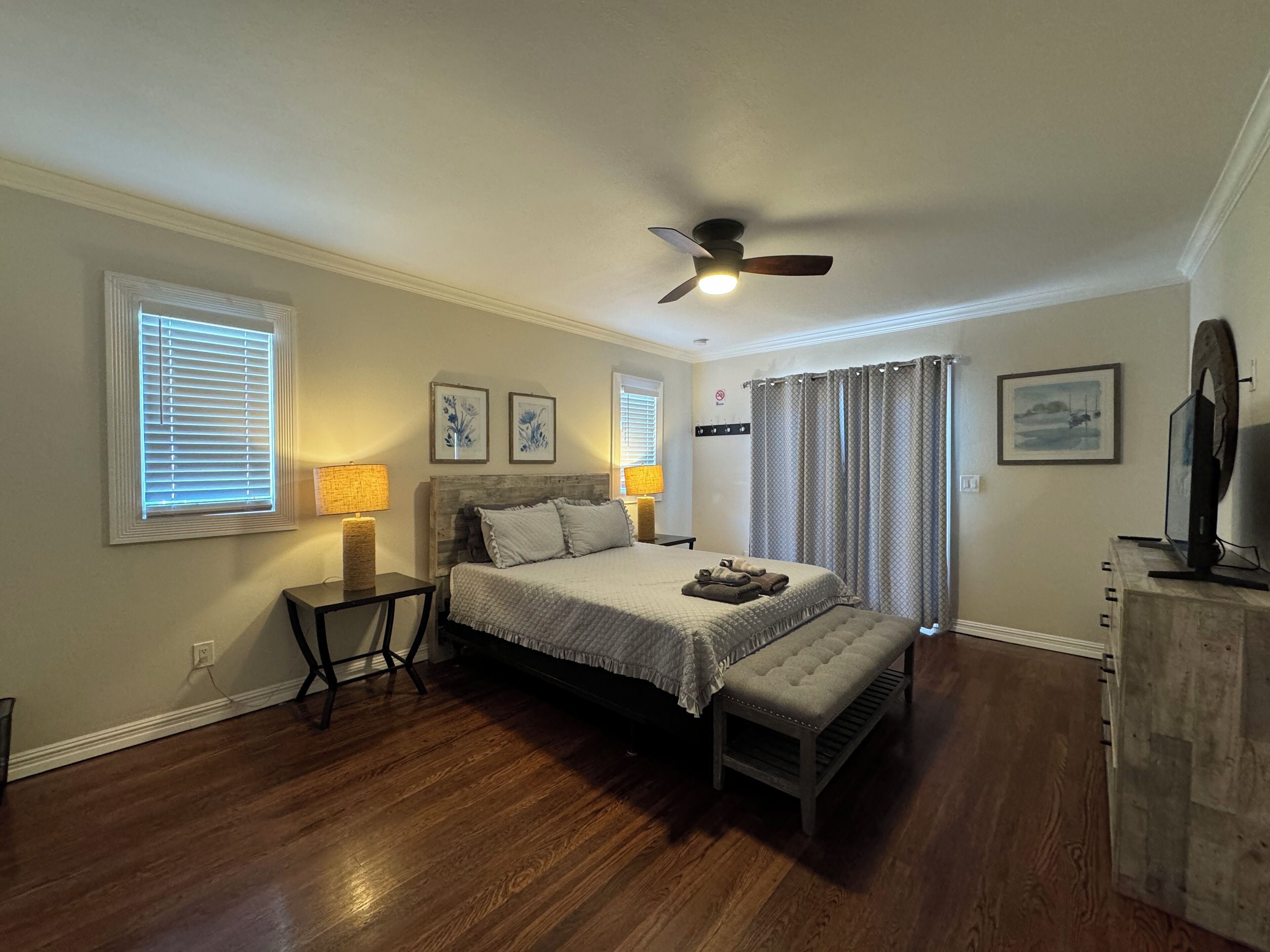 3 Schlafzimmer, Bügeleisen/Bügelbrett, WLAN, Bettwäsche