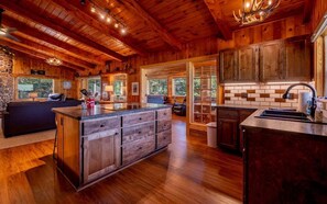 Interior - Rustic Mountain Cabin- Mountain Views, close to hiking and fishing (Cody)